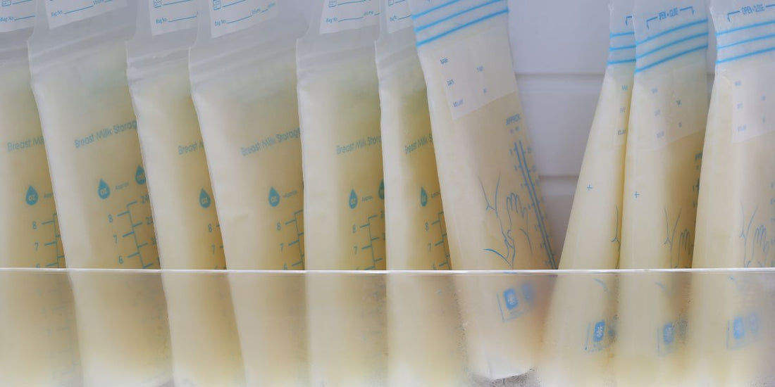 Comment chauffer le lait maternel : Guide complet pour les parents